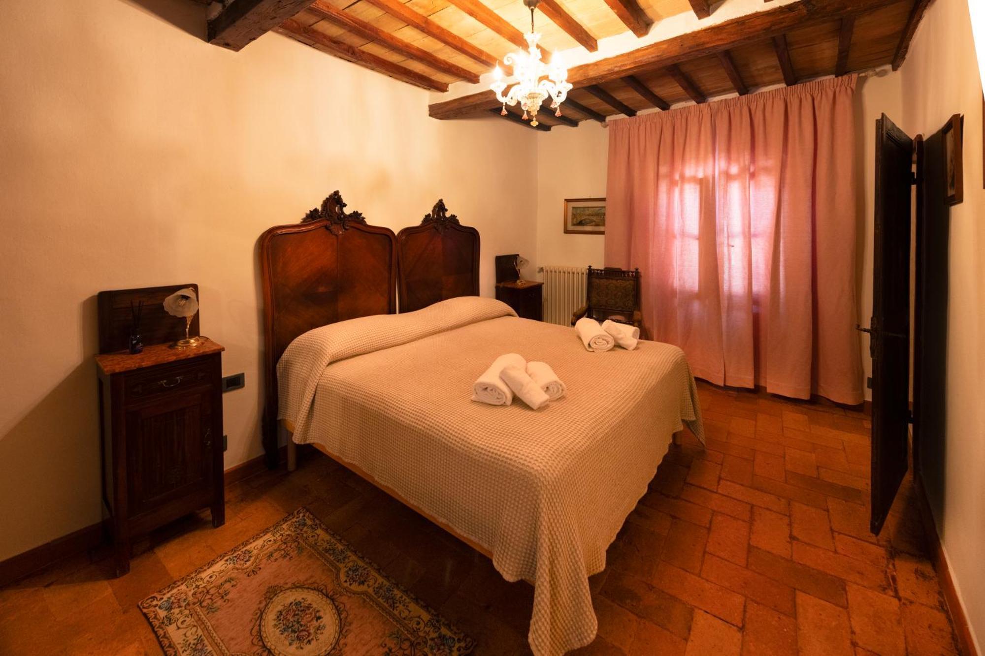몬탈치노 Il Palazzo Del Cardinale B&B 외부 사진