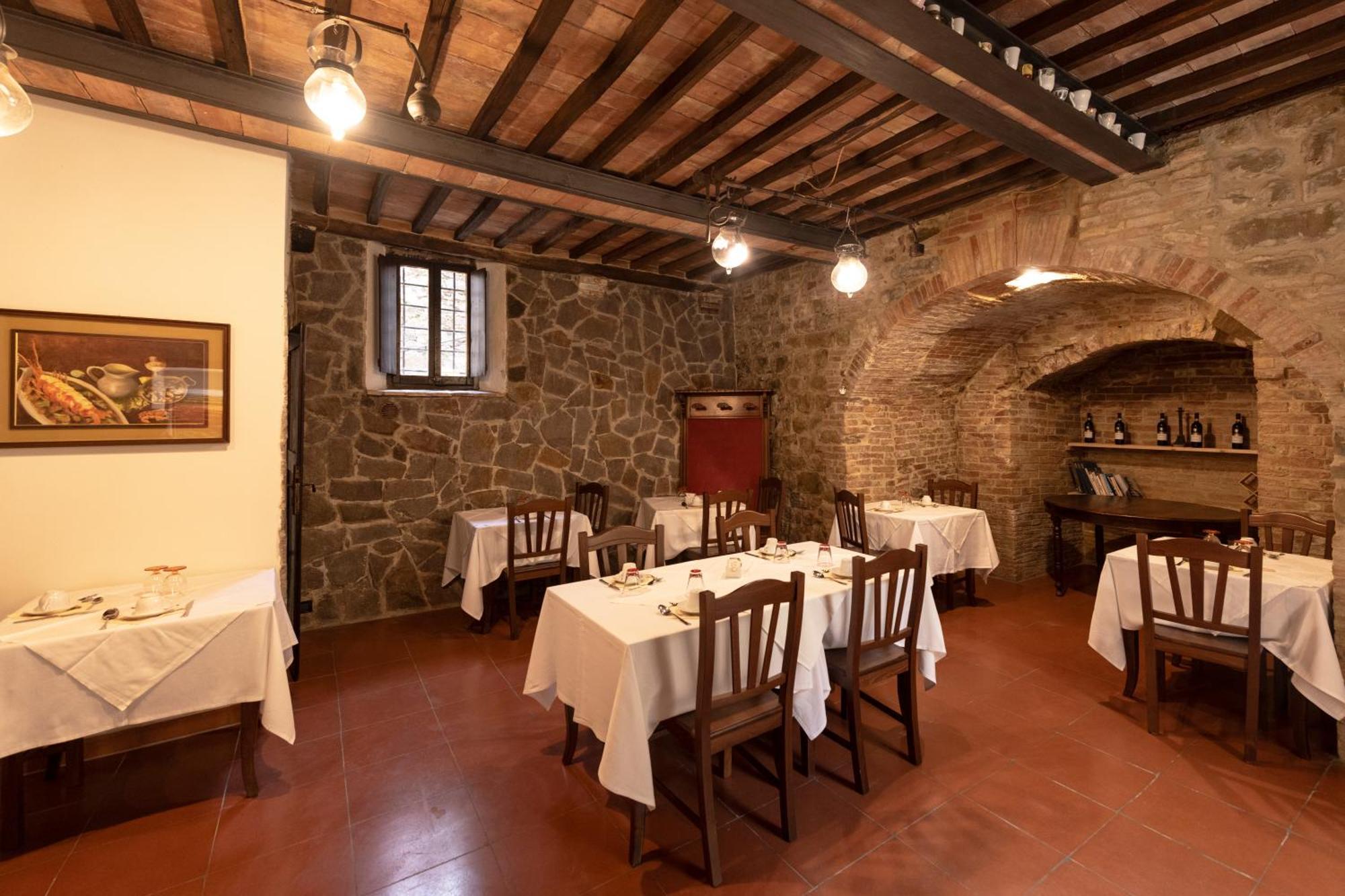 몬탈치노 Il Palazzo Del Cardinale B&B 외부 사진