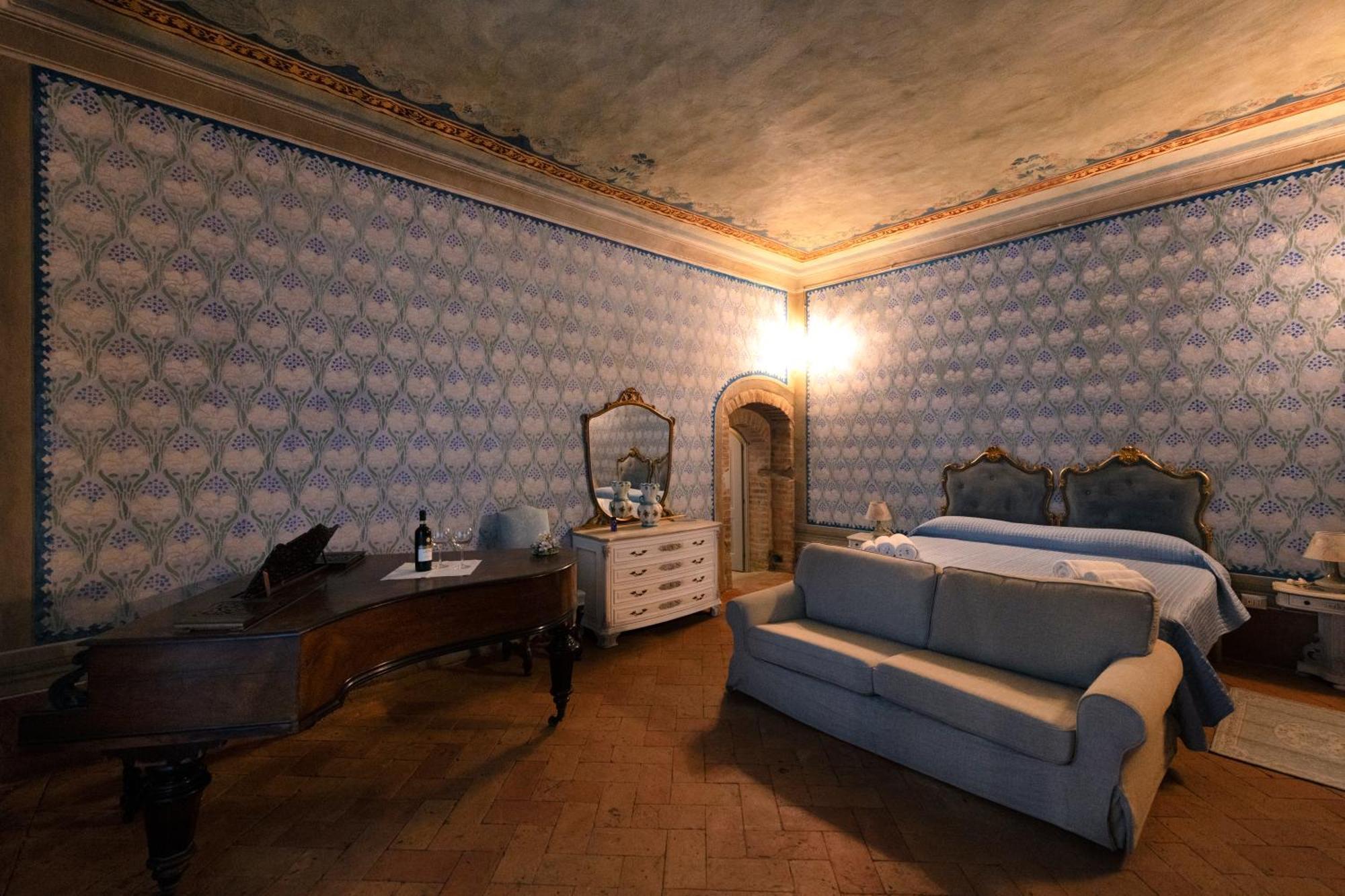 몬탈치노 Il Palazzo Del Cardinale B&B 외부 사진
