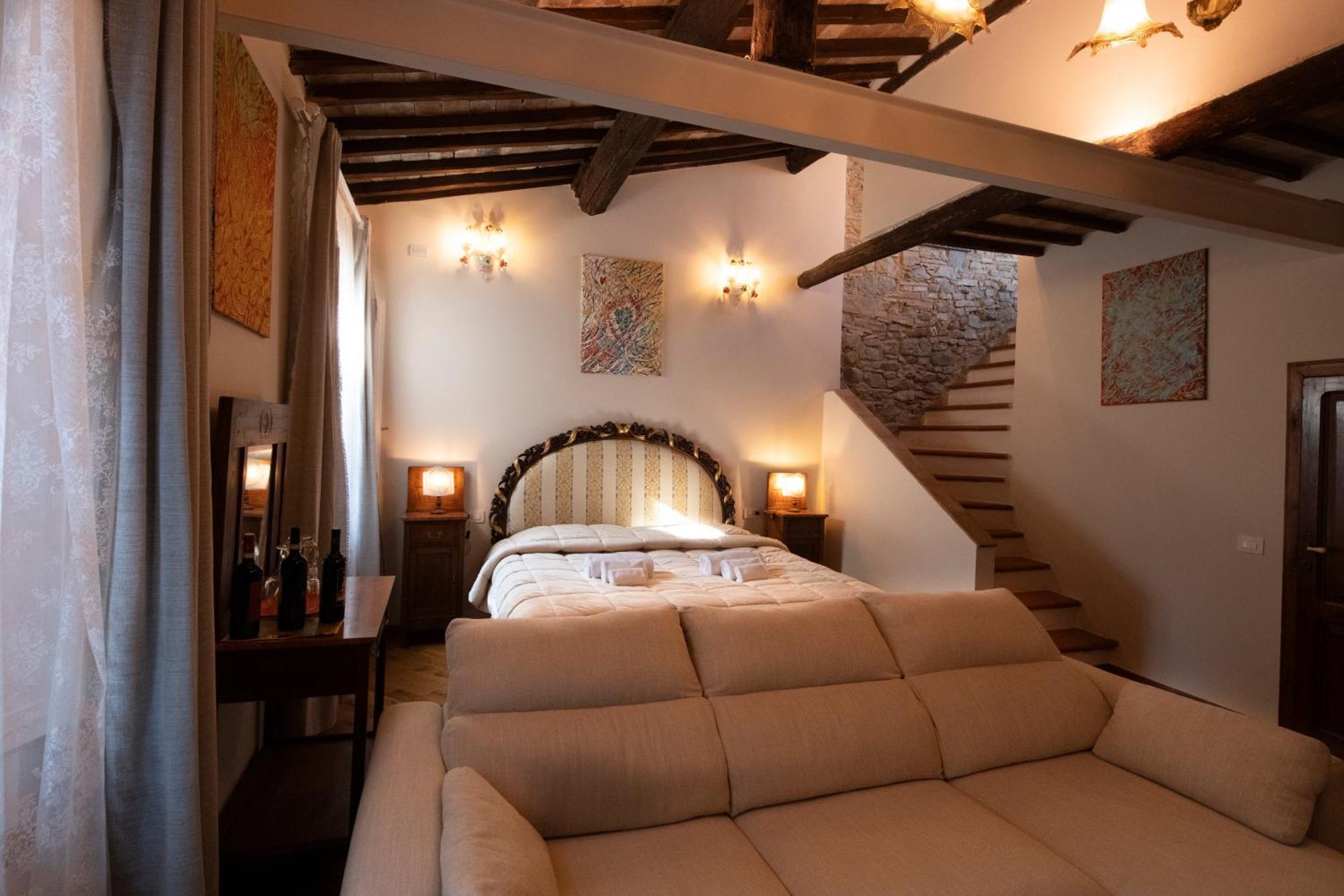 몬탈치노 Il Palazzo Del Cardinale B&B 외부 사진