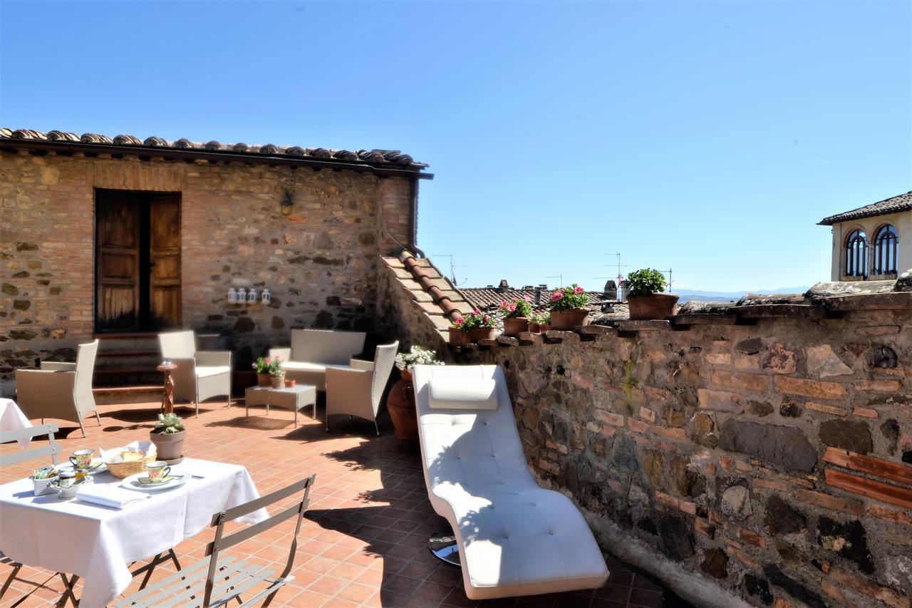 몬탈치노 Il Palazzo Del Cardinale B&B 외부 사진