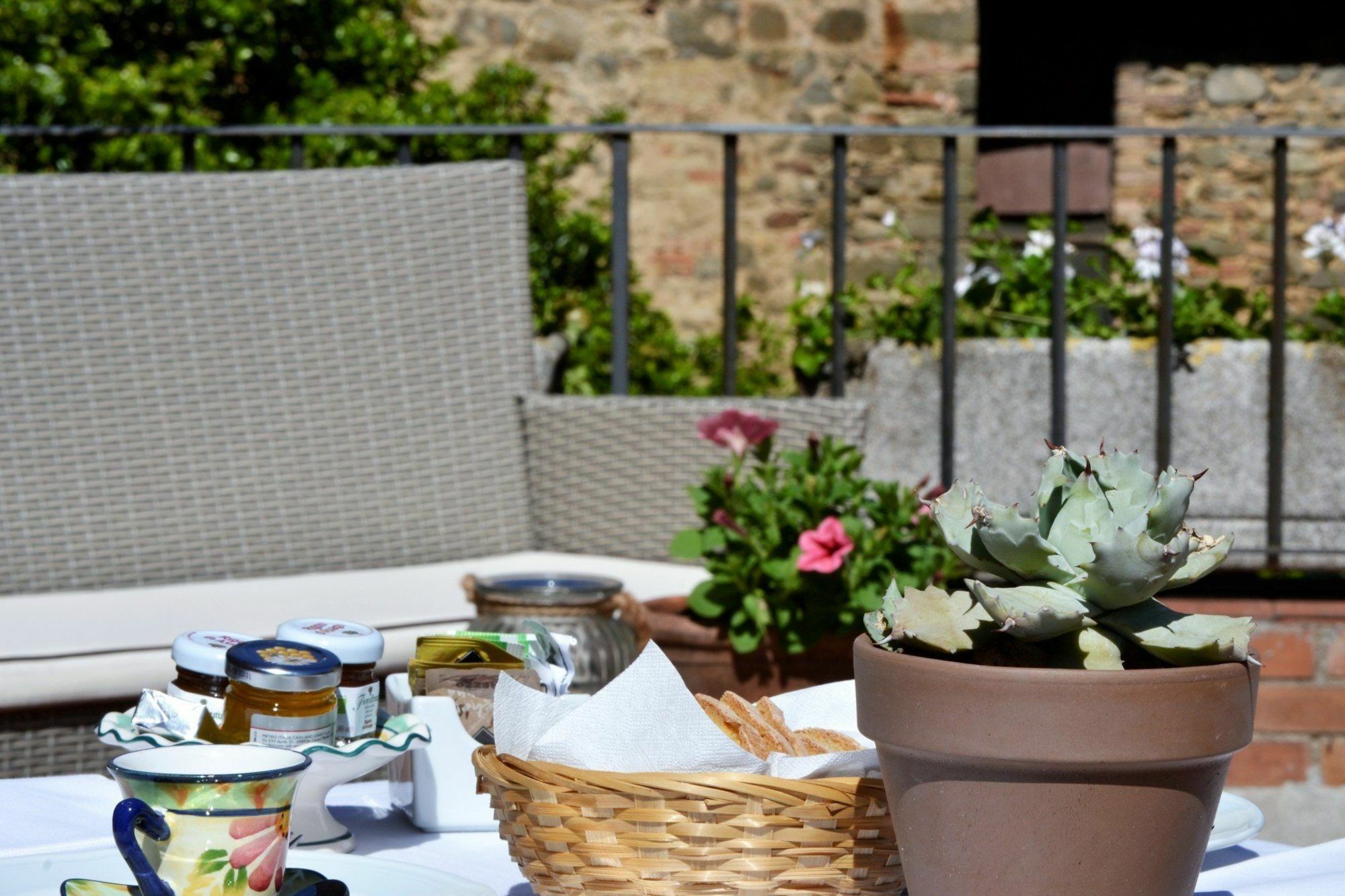 몬탈치노 Il Palazzo Del Cardinale B&B 외부 사진