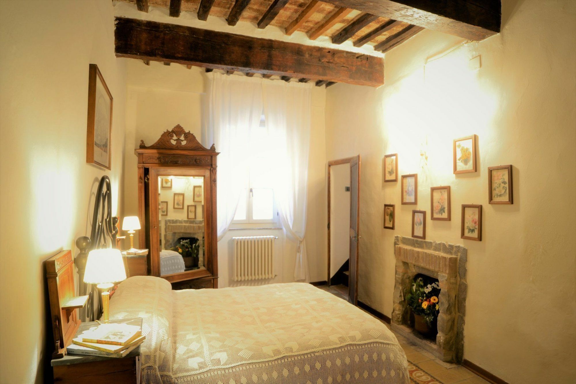 몬탈치노 Il Palazzo Del Cardinale B&B 외부 사진