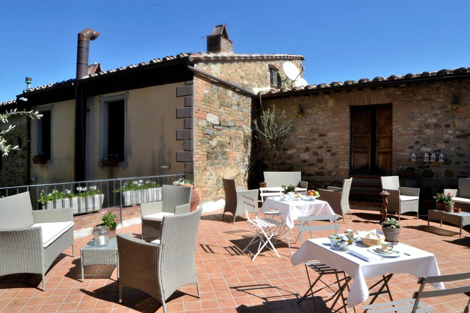 몬탈치노 Il Palazzo Del Cardinale B&B 외부 사진